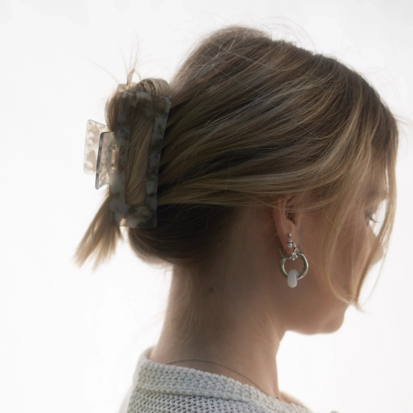 ANNIE HAIRCLIP