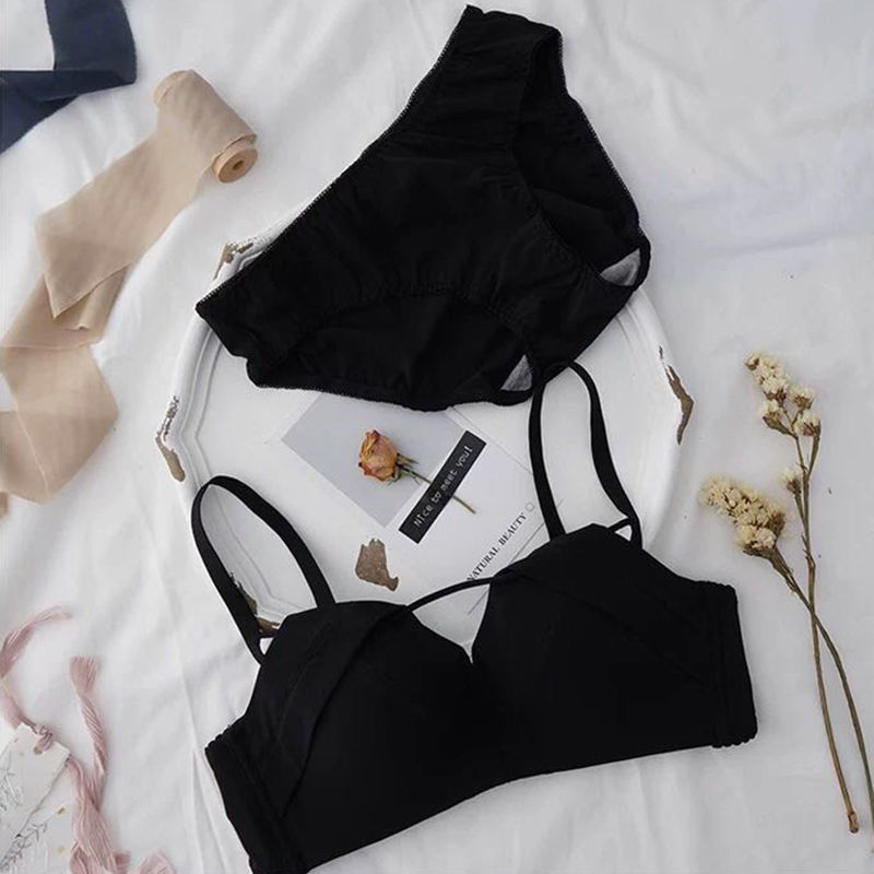 Women's Fashion No Steel Ring Receiving Breast Bra Set